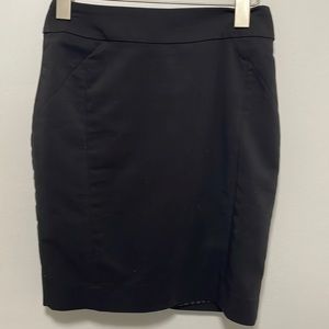 H&M Black Knee Length Pencil Skirt Size 4